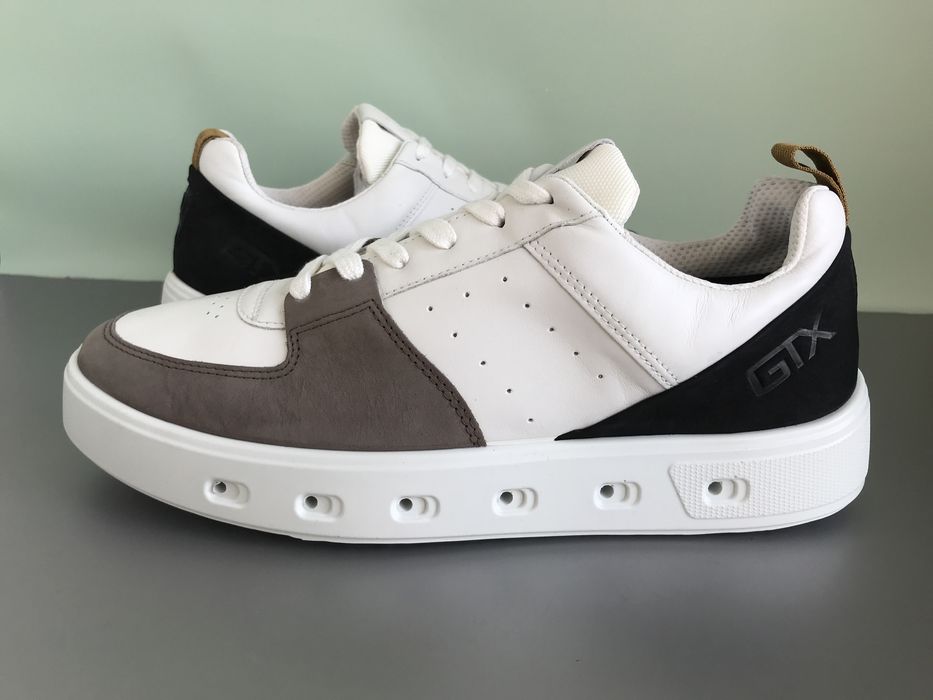Кросівки Ecco Street 720 Gore-tex 43 р