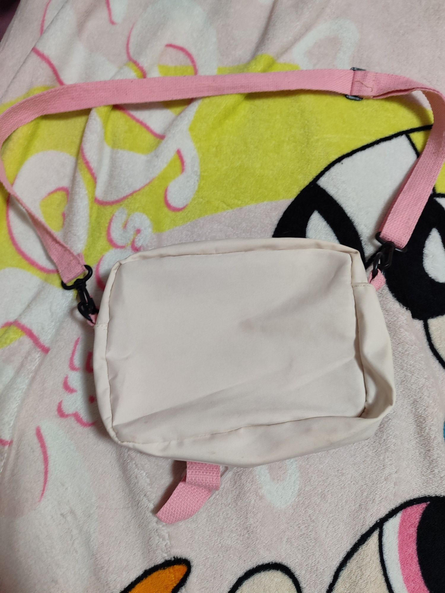 сумочка через плече рожева cute kawaii