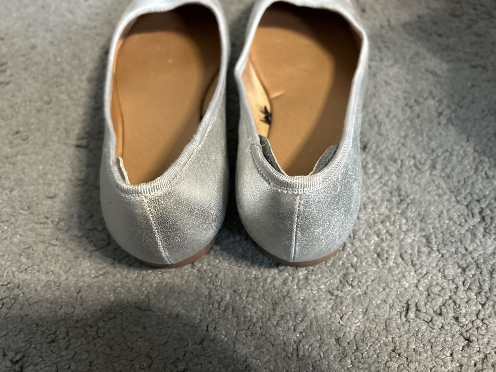 Baleriny srebrne H&M