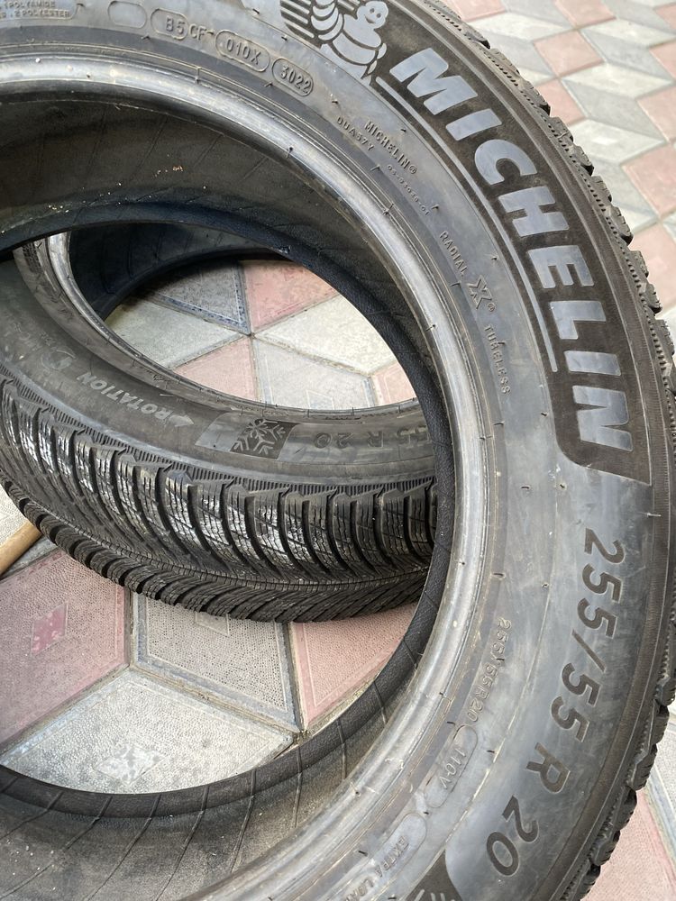 Michelin pilot alpin 5 suv 22 року 255/55/20 110V