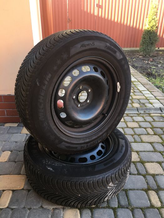 Michelin 225/60R16