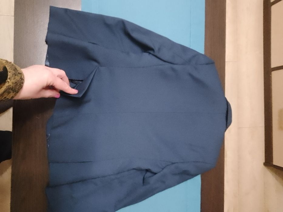 Garnitur komunijny Ferrano fashion r 134, ale wypada na większy, grana