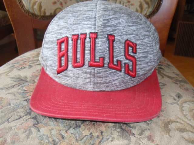 Chicago Bulls czapka NBA Adidas