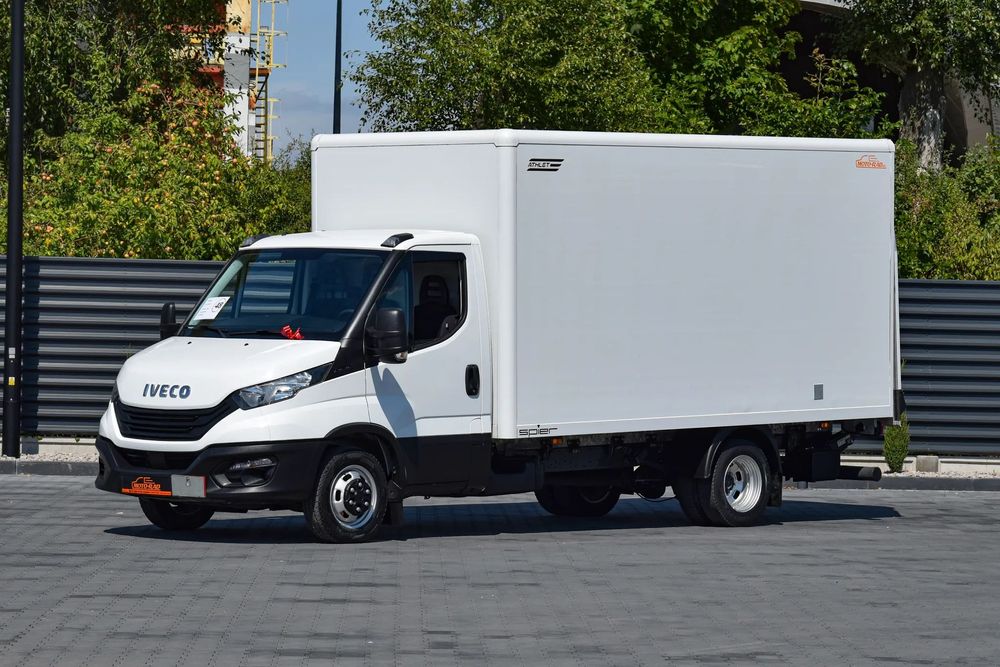 Iveco DAILY 35C16 / 2.3 - 160 KM / 3 OSOBY / DO 3,5 TONY / KONTENER / DOSTAWCZE / WINDA PALFINGER / KLIMA / 2022 / SERWISOWANY / SPROWADZONY Z NIEMIEC  / Tanie Szybkie Finansowanie Zgoda od Zaraz