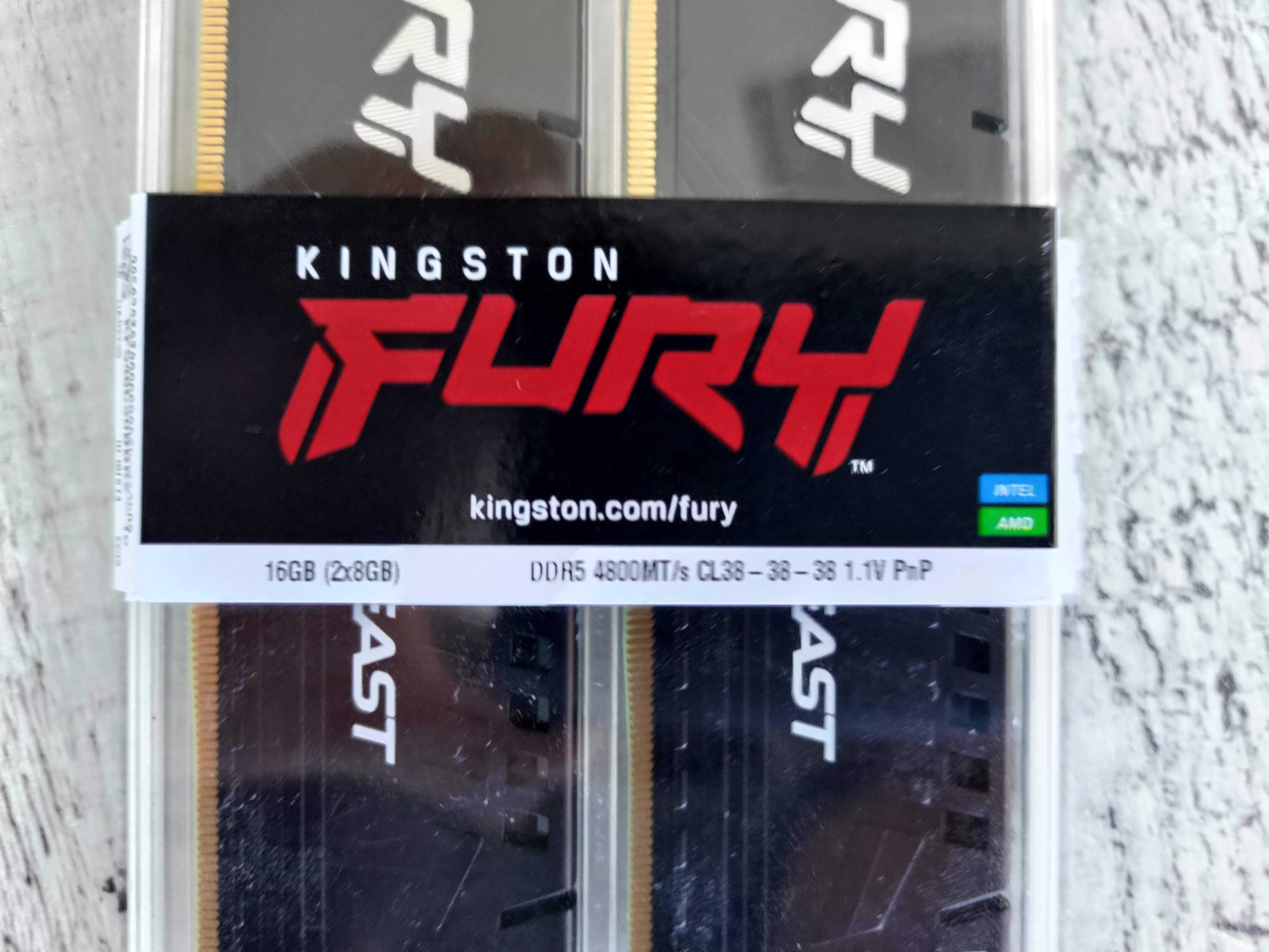 KINGSTON Fury 16GB (2x8GB) Memória RAM DDR5 4800 (Seladas)