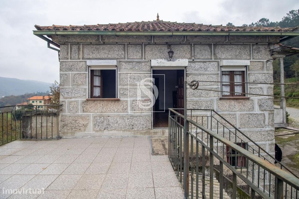 Moradia T3 + Terreno De Construção - Vila Chã Do Marão