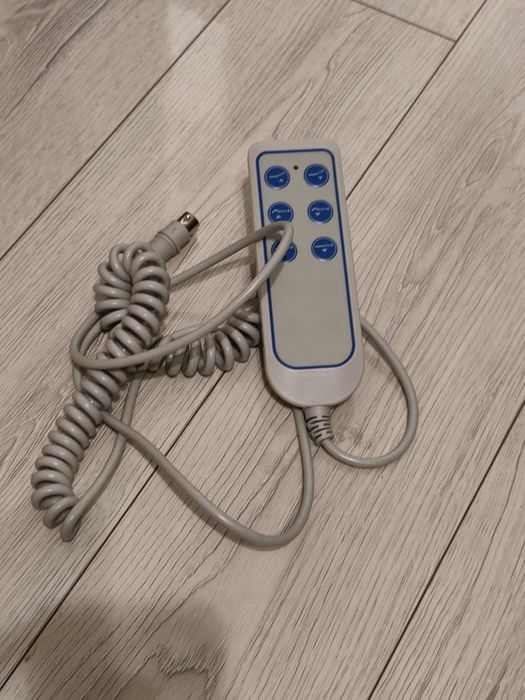 pilot do łóżka rehabilitacyjnego