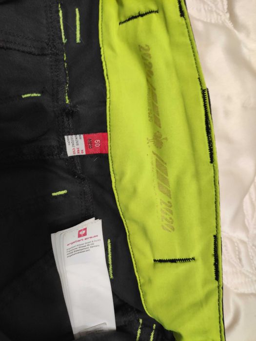 Krótkie spodenki robocze Engelbert Strauss Motion 2020 r. 50 bdb