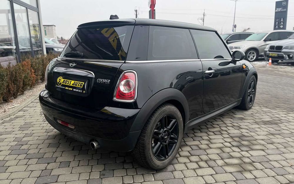 MINI Cooper 2012