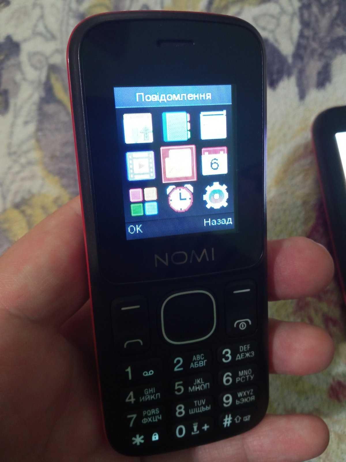 Новый телефон Nomi i1880 новий кнопочный кнопковий