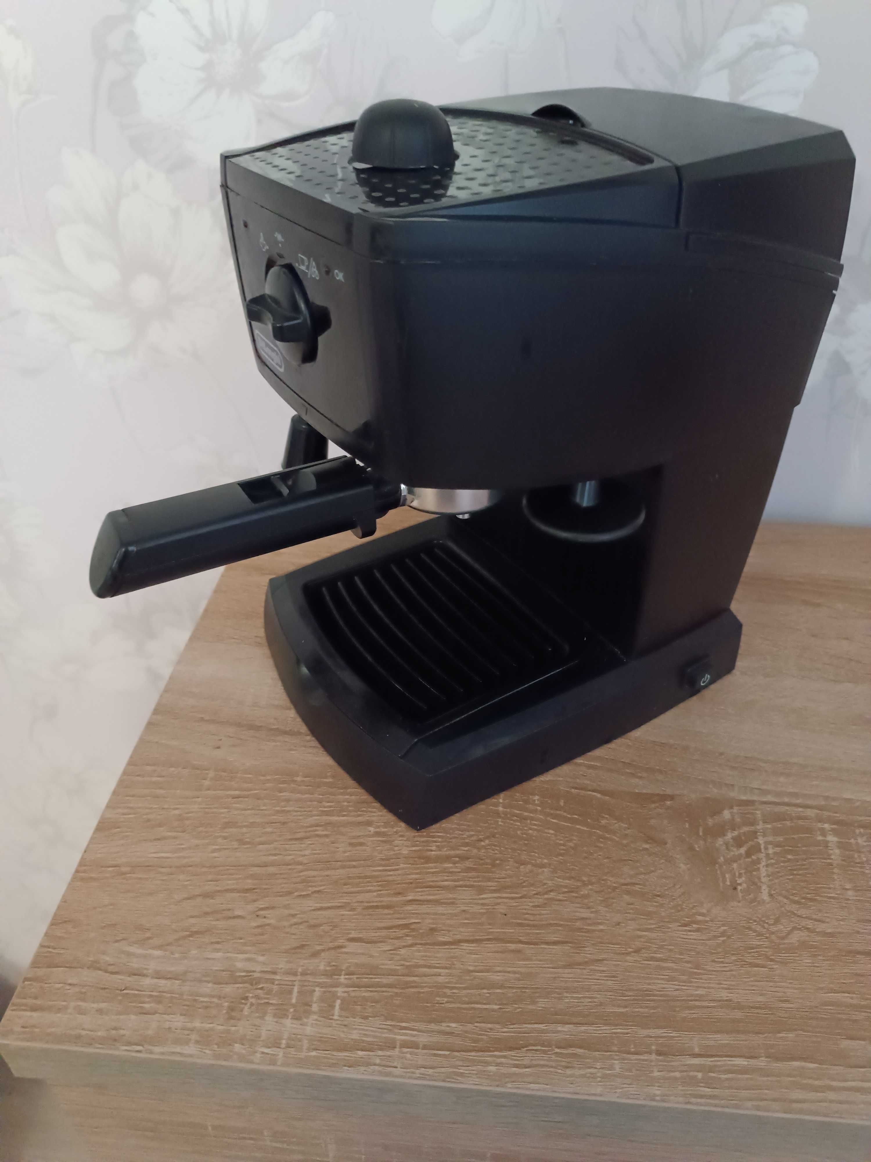 Кофе машина на дві порції одночасно