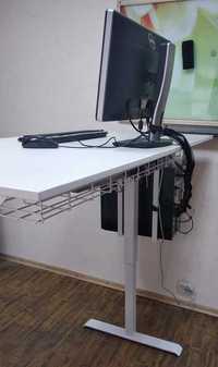 Компьютерный стол с регулировкой высоты