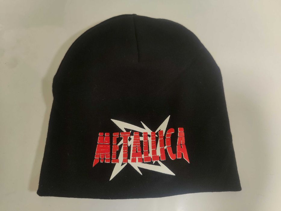 Шапка біні з принтом гурту Metallica (мерч), принт - зірка