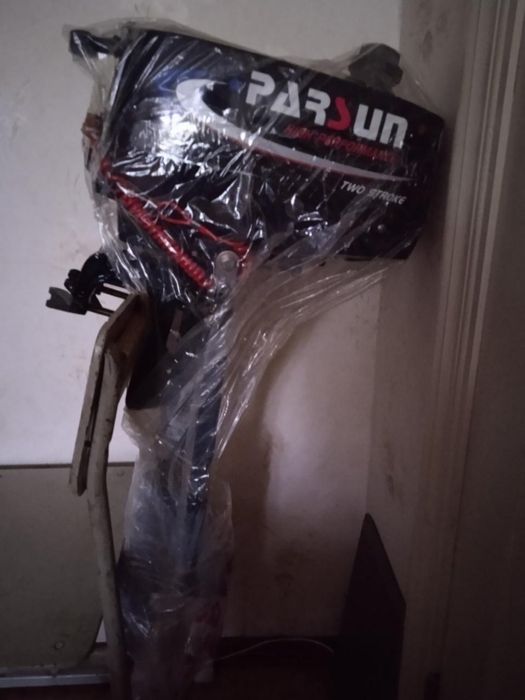 Надувний човен + двигун