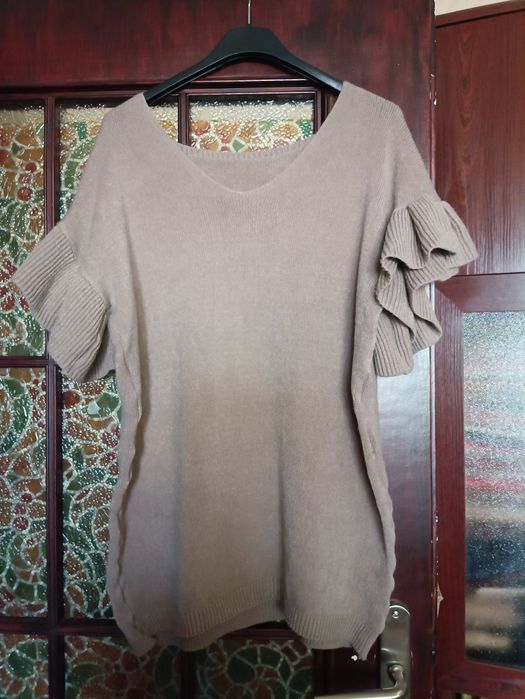 kaszmirowy sweterek motyl