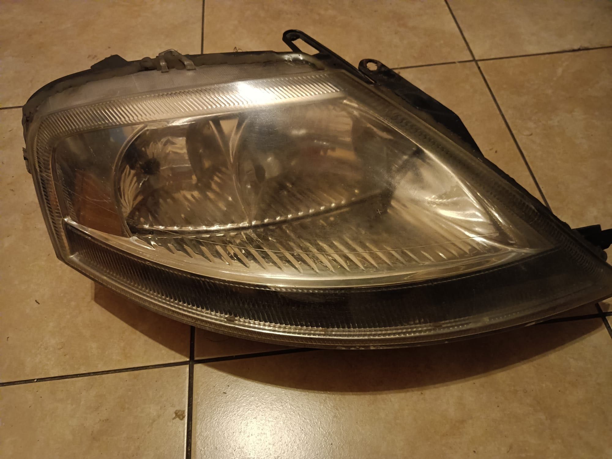 Lampa citroen C3