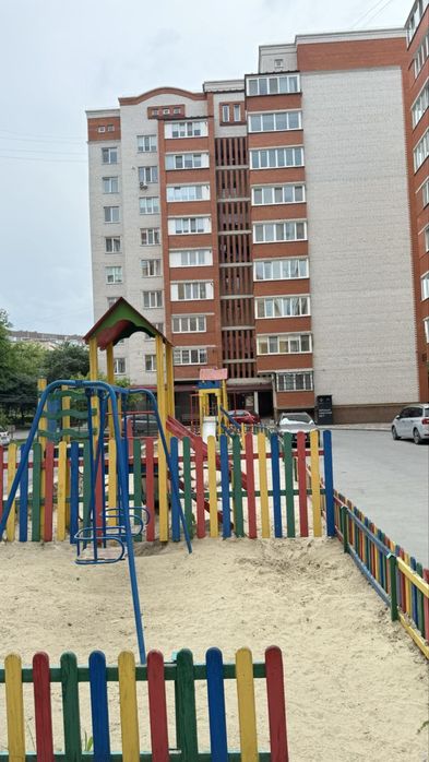 Оренда 2 км квартири з сучасними меблями і ремонтом