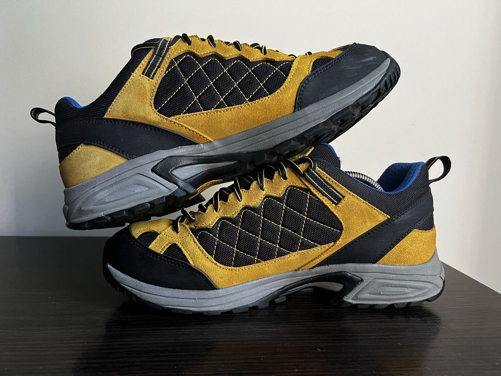 Кросівки Krec Vibram Waterproof Шкіра Розмір 44 на 28 см