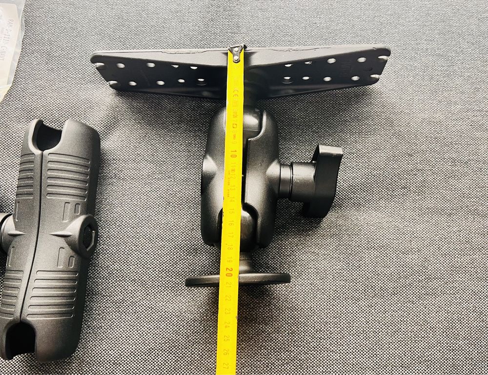 Кронштейн RAM RamMount D-111U-C MB36 (до 16 диагонали)