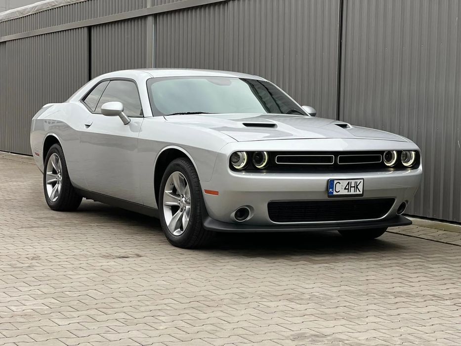 Dodge Challenger 3.6 przekładnia ZF klasyk 2022 SXT perfekcyjny stan