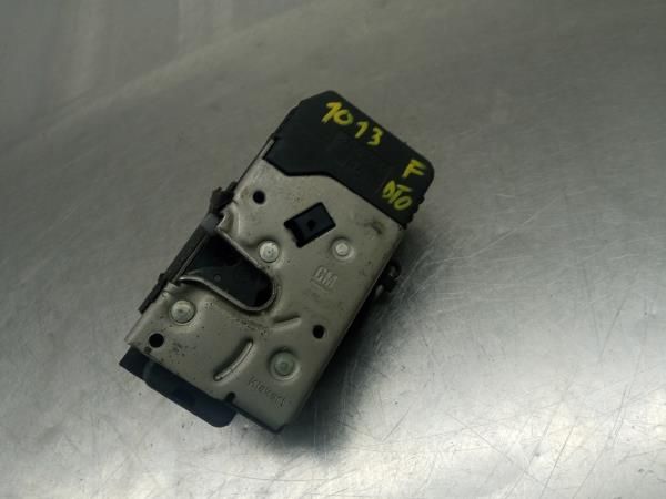 Fechadura / fecho porta frente direito RENAULT Trafic II (FL)