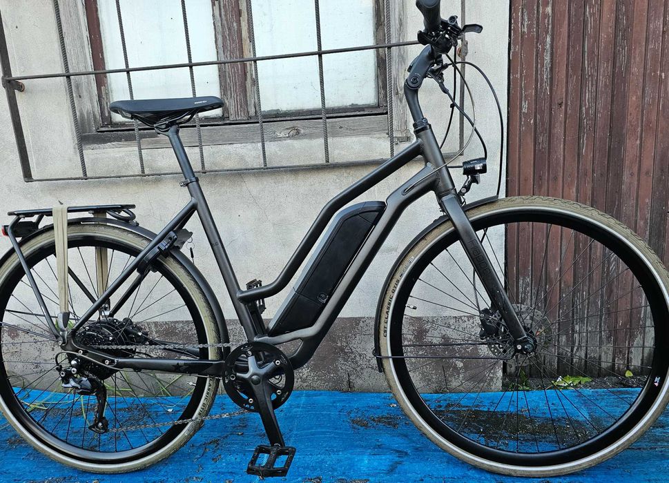 Sprzedaję dobry rower elektryczny ze Szwajcarii Frappè FSD R100