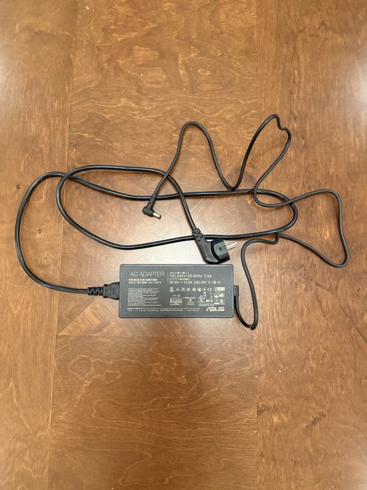 Блок живлення для ноутбуку/монітору ADP-240EB B | 240 W | 20 V | 12 А