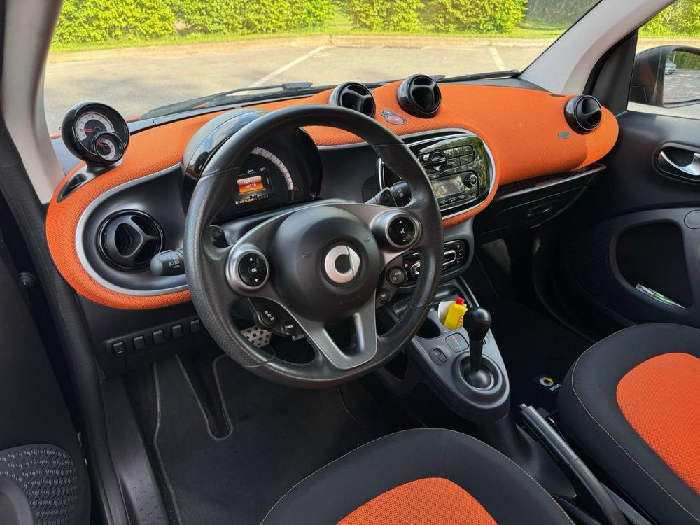 Smart ForTwo, 2015 року, 1.0 бензин, автомат