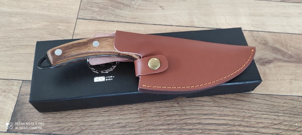 Sprzedam nowy nóż nie używany