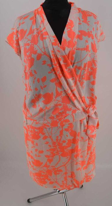 Elegancka sukienka kopertowa Martvisser 46