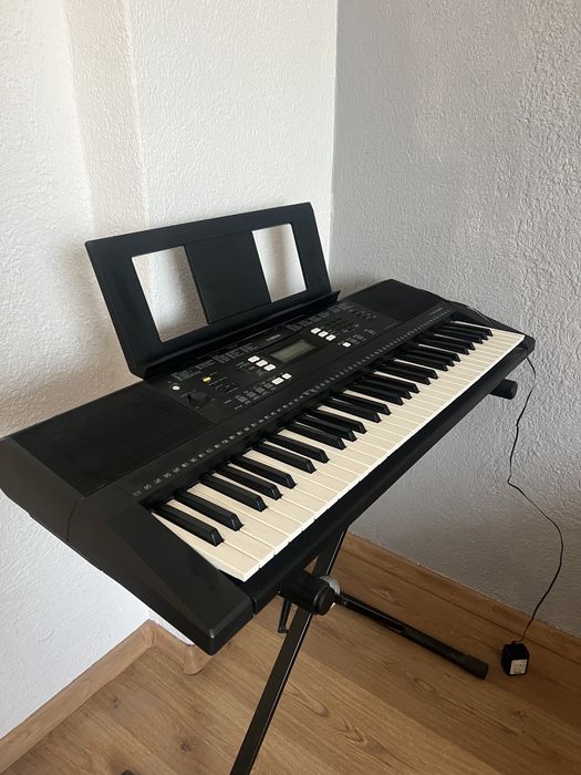 Keyboard YAMAHA PSR E343