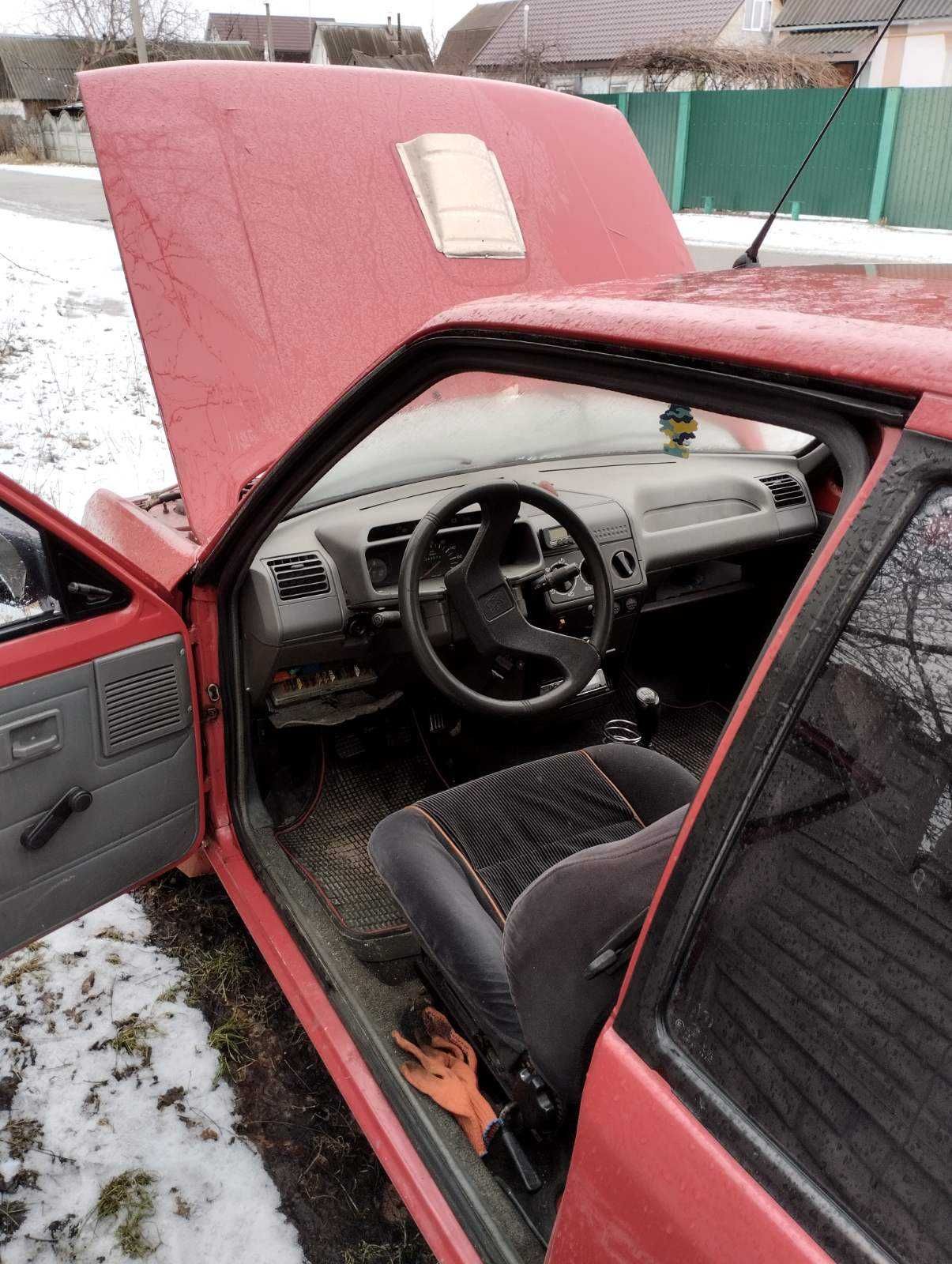 Peugeot 205 1988