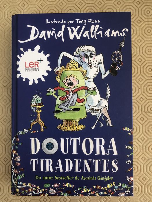Livro “Doutoura Tiradentes”