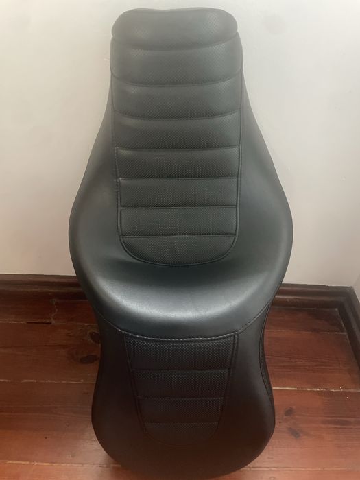 Banco Harley Davidson Sundowner