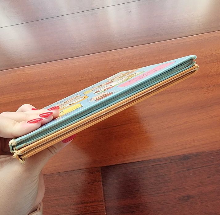 Dois livros "Charlie Brown" de Charles M. Schulz