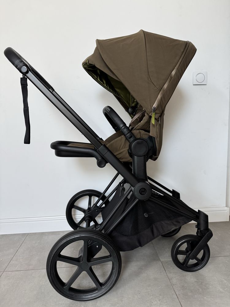 Spacerówka Cybex Priam 4.0 Khaki Green / Black Matt