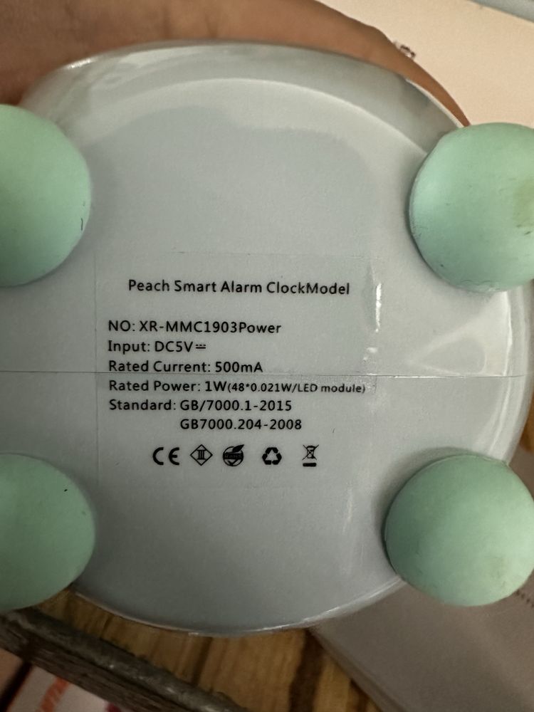 будильник Peach Smart Alarm XR-MM-C1903 зі світлодіодною підсвіткою.