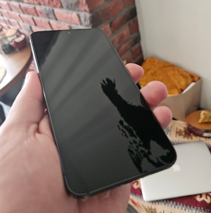Samsung S23 Як новий (читайте опис)