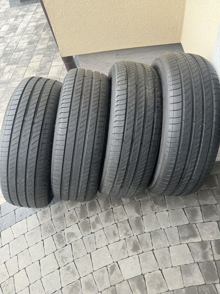 Opony Michelin e-primacy 205 55 R19