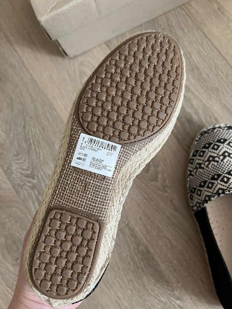 Балетки, мокасіни Clarks