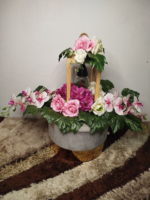 Kompozycja nagrobna Latarenka Latarnia na cmentarz