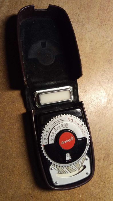 фото экспонометр "Ленинград" 1956г.