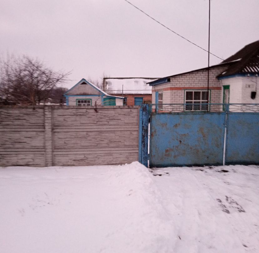 продам будинок в місті решетилівка