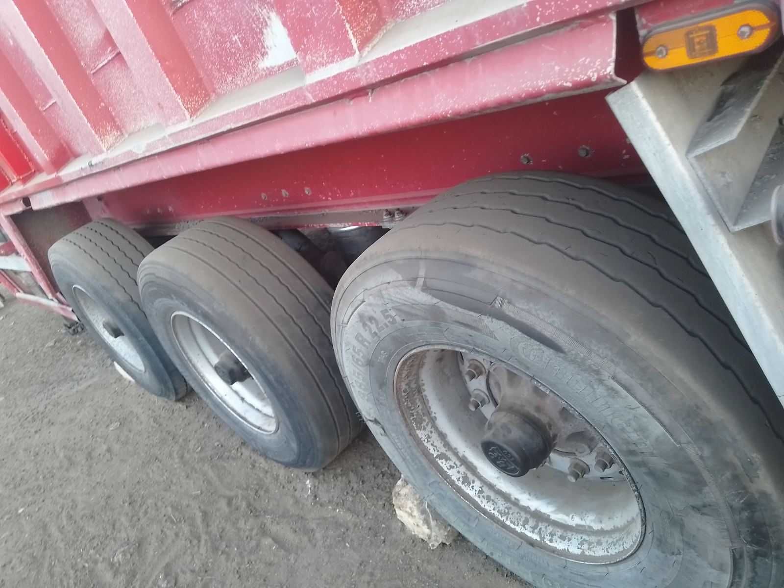 Продам напівпричіп STAS 1998 р.в 48 куб