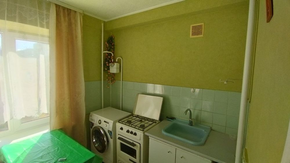 Сдам 1- квартиру ул. Авраменко дом 18