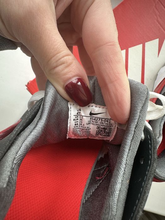 Кросівки Nike Air Huarache Run Gs Smoke Grey University Red 35-36