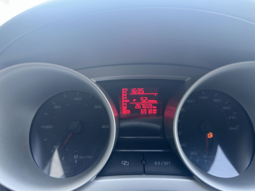Seat Ibiza 6J 1.6 TDI 105cv | 2010 | Bluetooth - Financiamento Possive