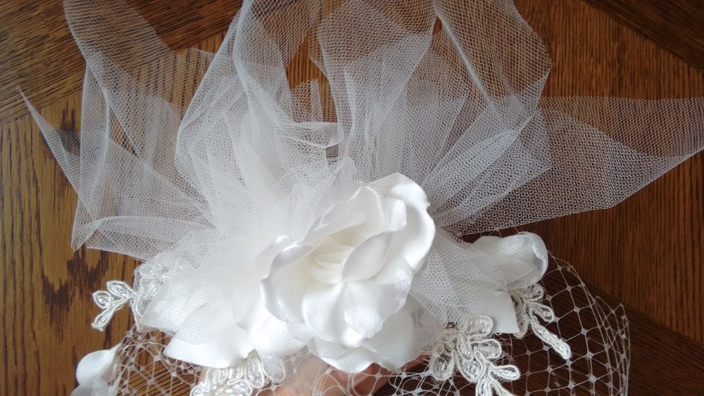 Ozdoba ślubna do włosów