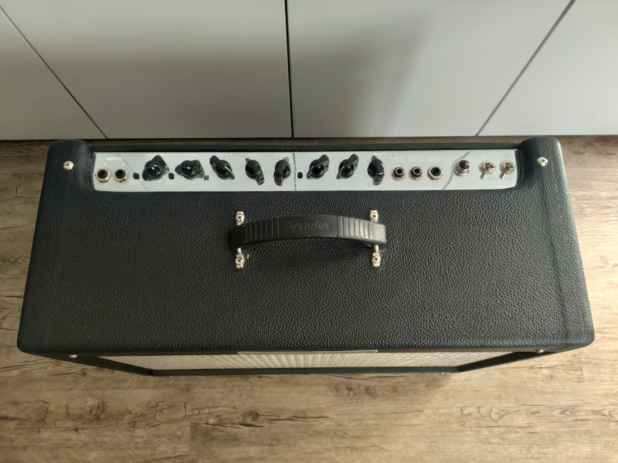 Fender Hot Rod Deluxe wzmacniacz lampowy gitarowy