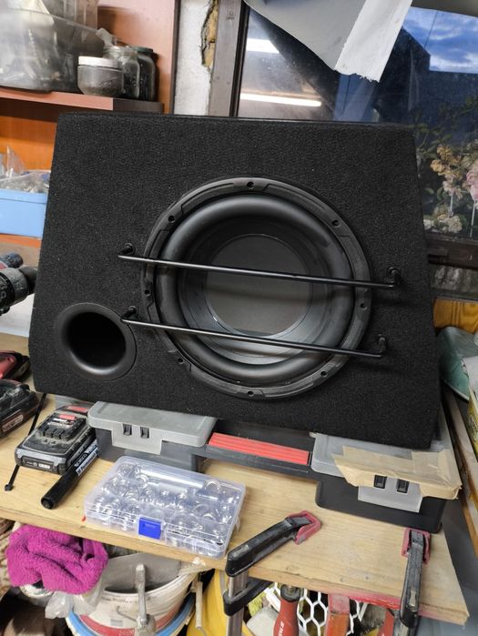 Subwoofer  mac audio 1000 watt.